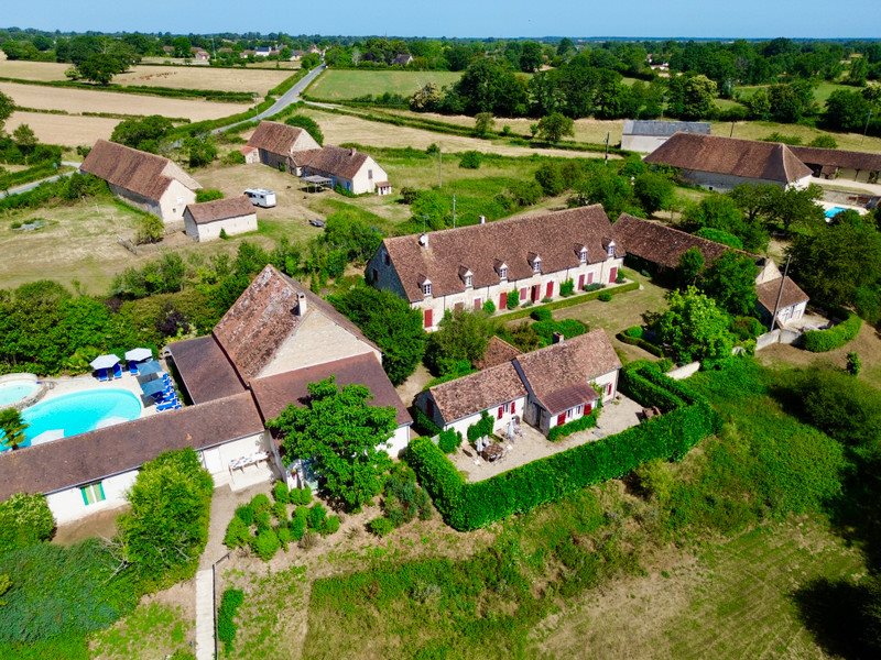 Maison à vendre, 459m², Coulonges-les-Hérolles