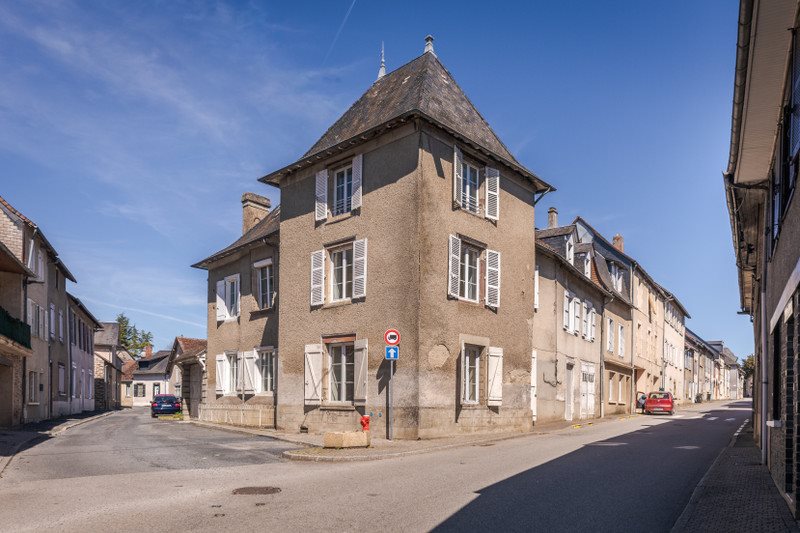 Maison à vendre, 220m², Lubersac