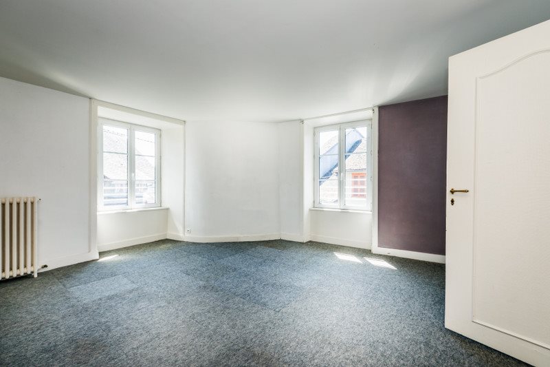 Maison à vendre, 220m², Lubersac