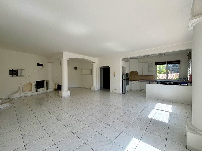 Maison à vendre, 161m², Molières-sur-Cèze
