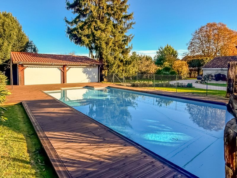Maison à vendre, 503m², Pointis-Inard