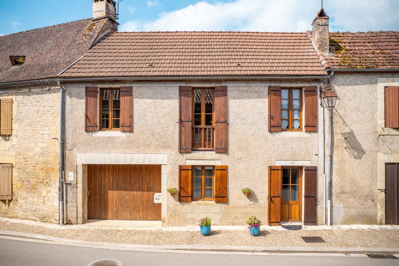 Maison à vendre, 75m², Saint-Léon-sur-Vézère