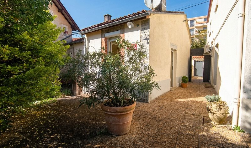 Maison à vendre, 216m², Cahors