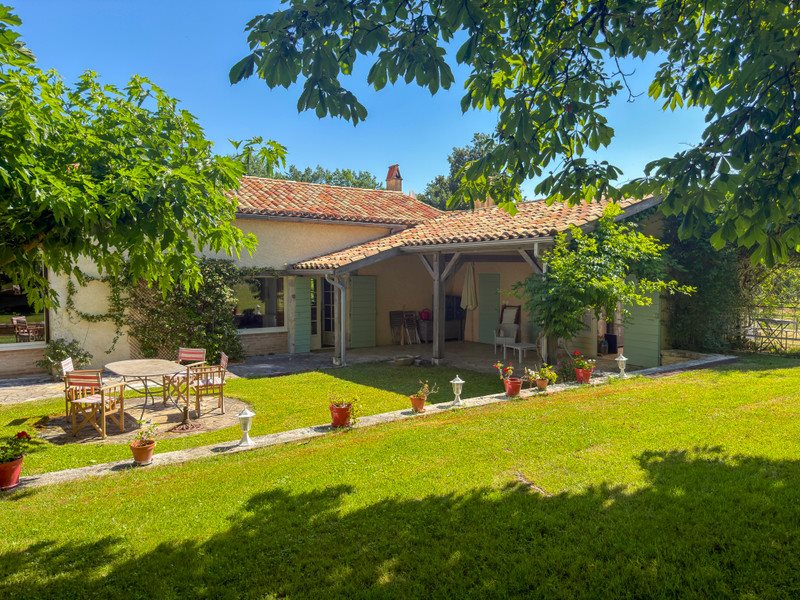 Maison à vendre, 370m², Tournon-d'Agenais