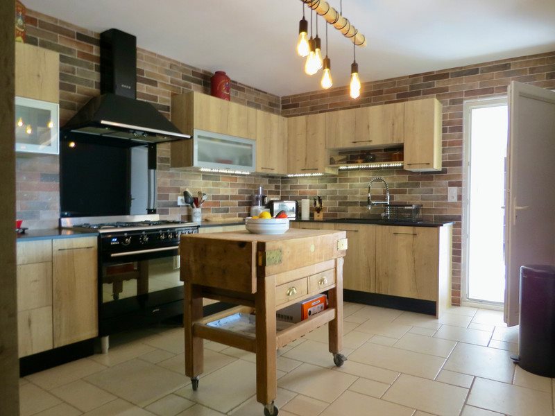 Maison à vendre, 164m², Saint-Savinien