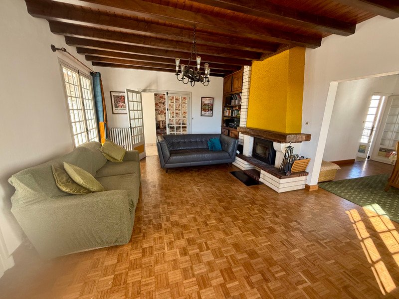 Maison à vendre, 146m², Chalais