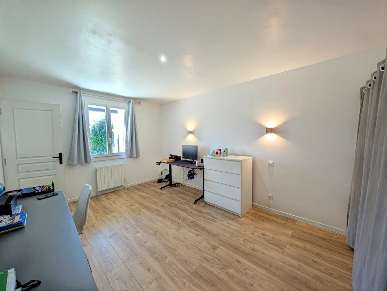 Maison à vendre, 198m², Montendre