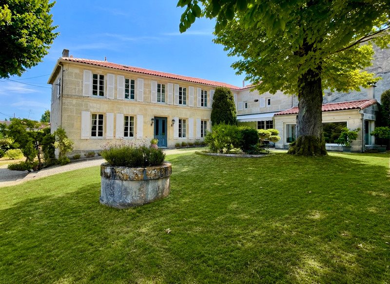 Maison à vendre, 214m², Cognac