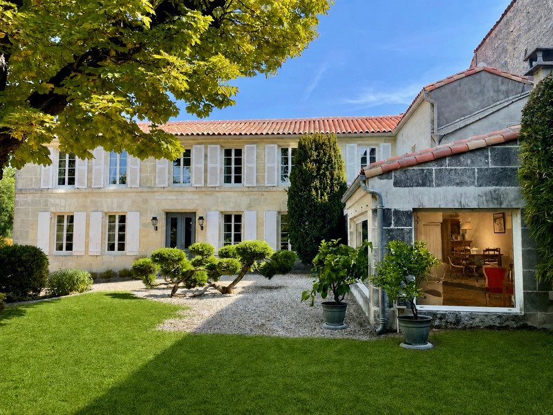 Maison à vendre, 214m², Cognac