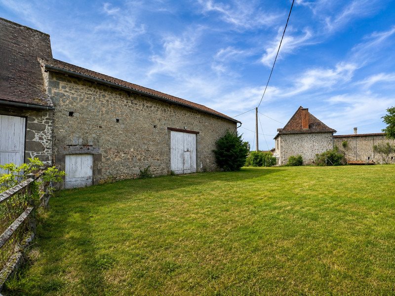 Maison à vendre, 157m², Augignac