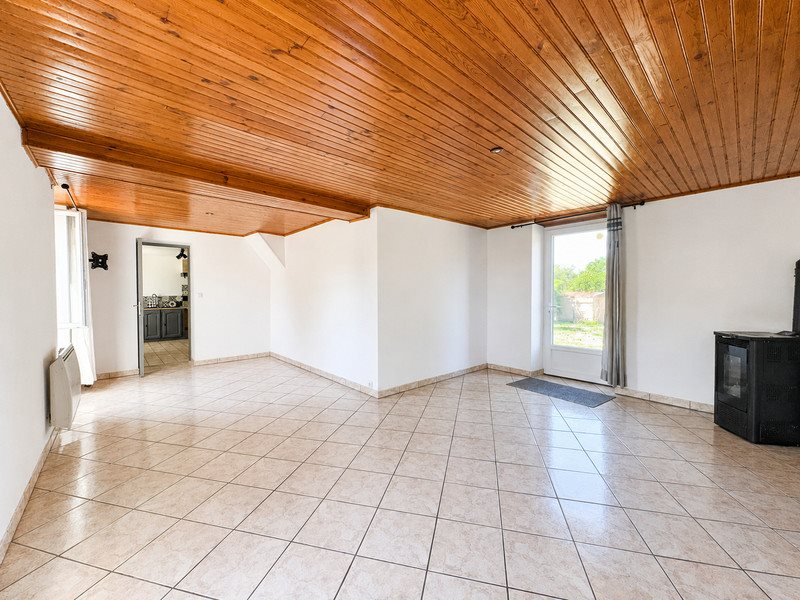 Maison à vendre, 92m², Arnac-la-Poste