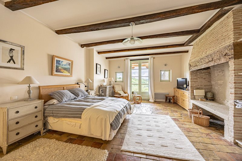 Maison à vendre, 240m², Castelnau-Montratier