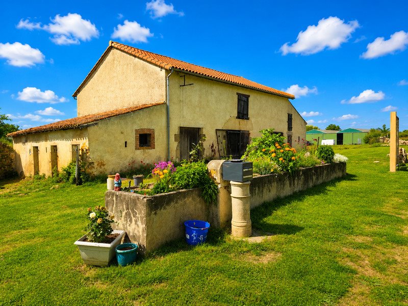 Maison à vendre, 93m², Azat-le-Ris