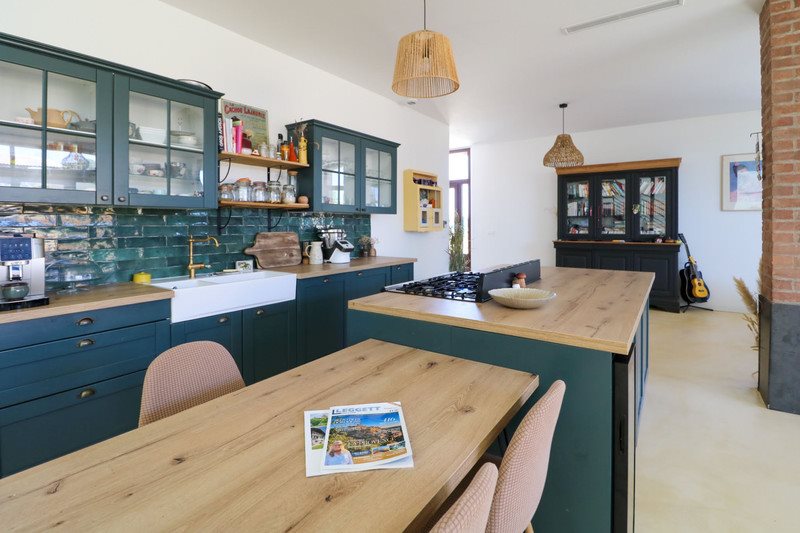 Maison à vendre, 210m², Canaules-et-Argentières