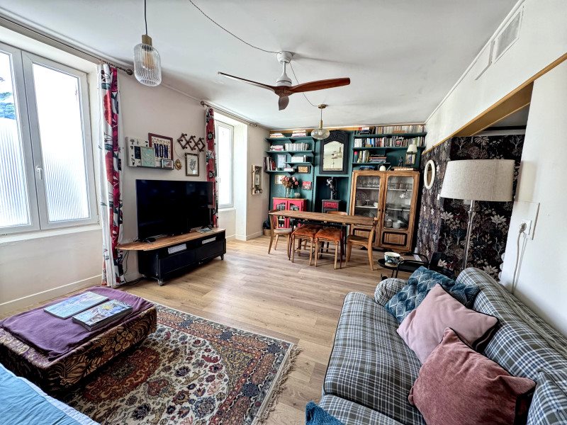 Maison à vendre, 110m², Montmoreau-Saint-Cybard