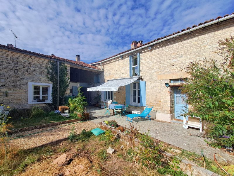 Maison à vendre, 174m², Romazières