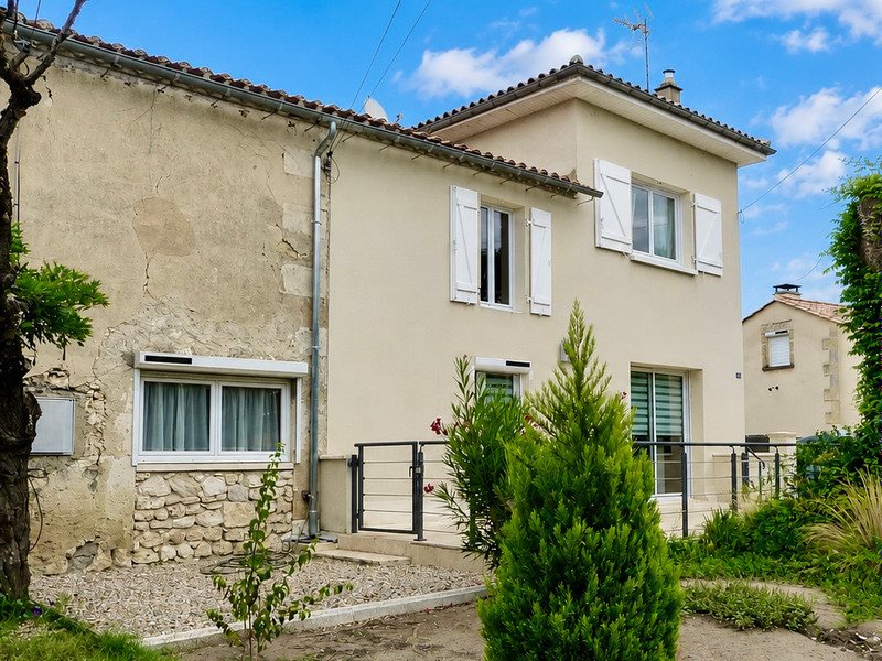 Maison à vendre, 139m², Saint-Seurin-de-Prats
