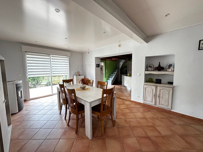 Maison à vendre, 139m², Saint-Seurin-de-Prats