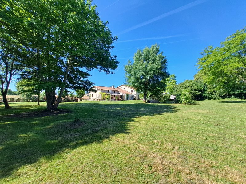 Maison à vendre, 253m², Chef-Boutonne