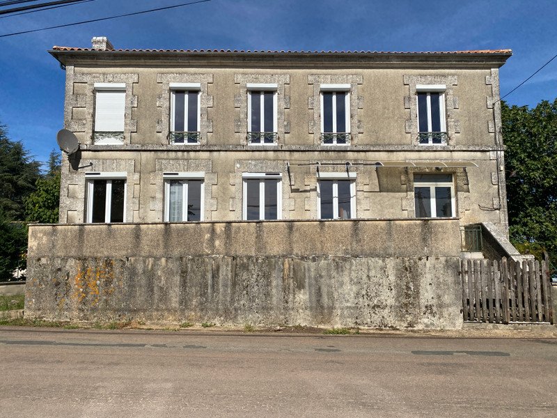 Maison à vendre, 130m², Javerlhac-et-la-Chapelle-Saint-Robert