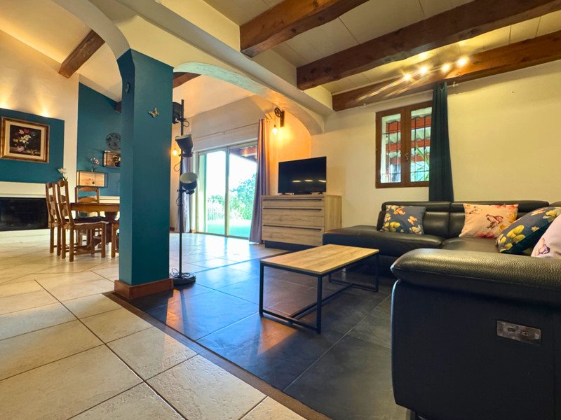 Maison à vendre, 249m², Saint-Cézaire-sur-Siagne