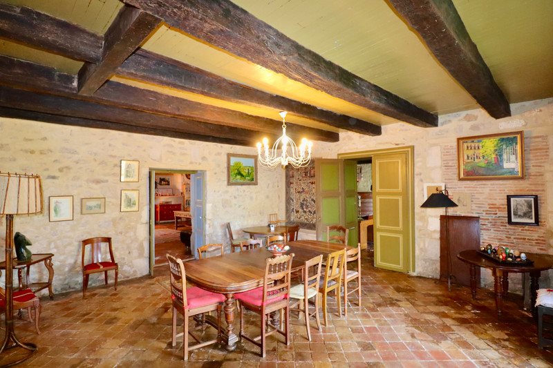 Maison à vendre, 410m², Saint-Sornin