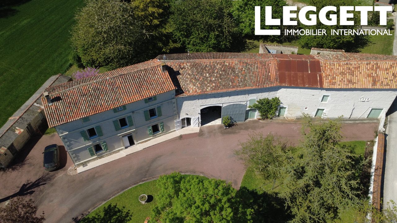 Maison à vendre, 209m², Brettes