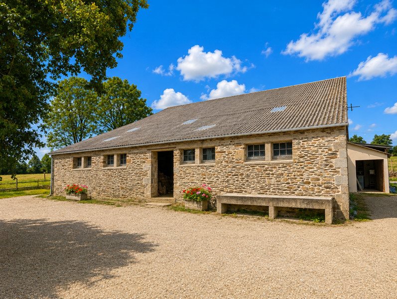 Maison à vendre, 284m², Brasparts