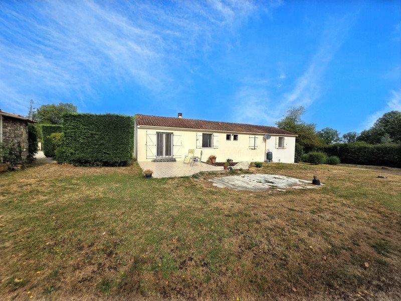 Maison à vendre, 135m², Vouzan