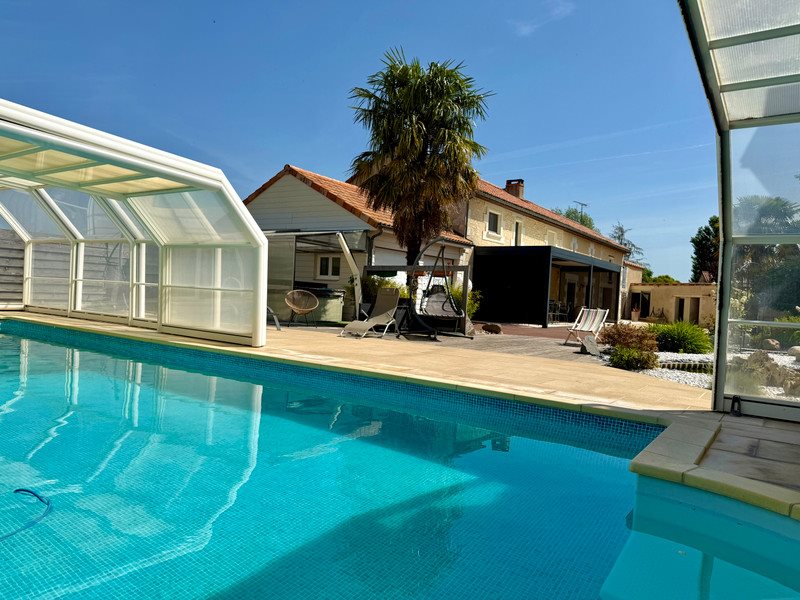 Maison à vendre, 235m², Mirebeau
