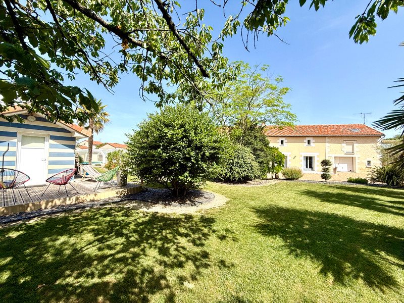 Maison à vendre, 235m², Mirebeau