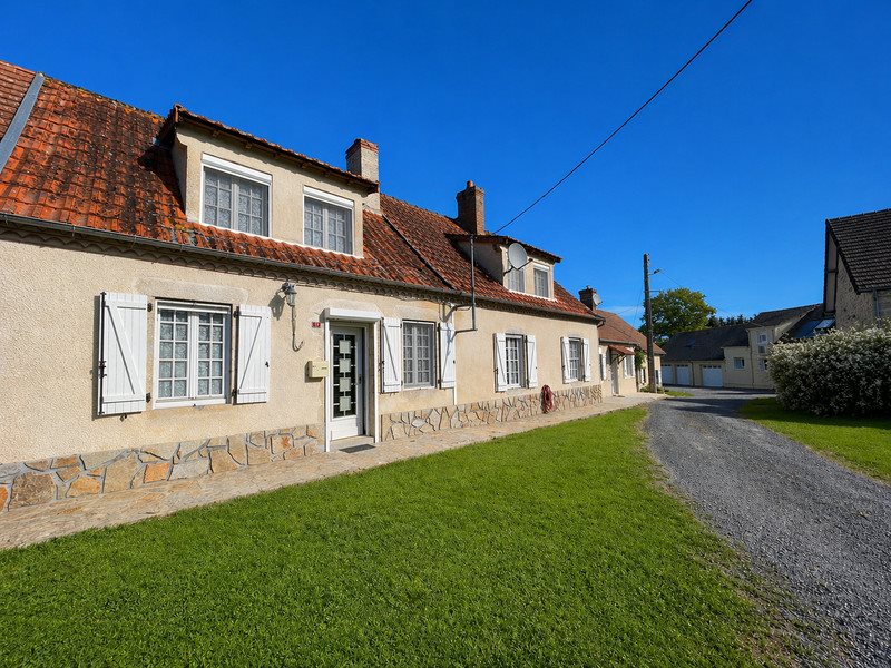 Maison à vendre, 130m², Verneuil-Moustiers