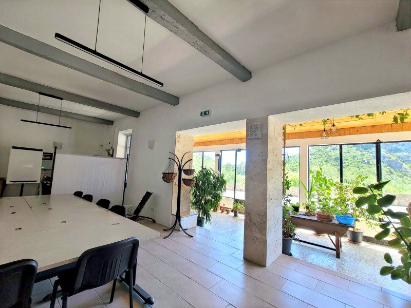 Maison à vendre, 360m², Villesèque-des-Corbières
