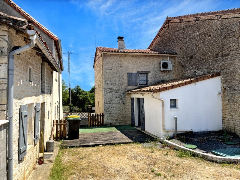 Maison à vendre, 278m², Courcôme