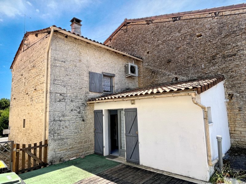 Maison à vendre, 278m², Courcôme
