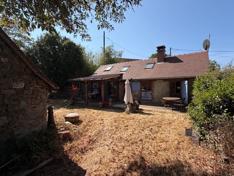 Maison à vendre, 150m², Saint-Cyr-les-Champagnes
