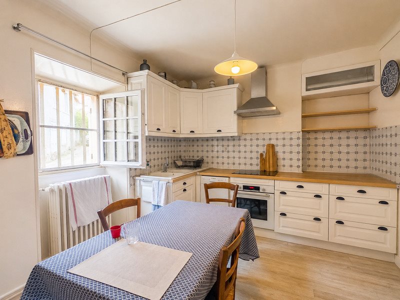 Maison à vendre, 160m², Saint-Benoît-du-Sault