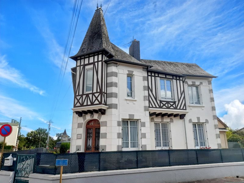 Maison à vendre, 122m², Bagnoles-de-l'Orne