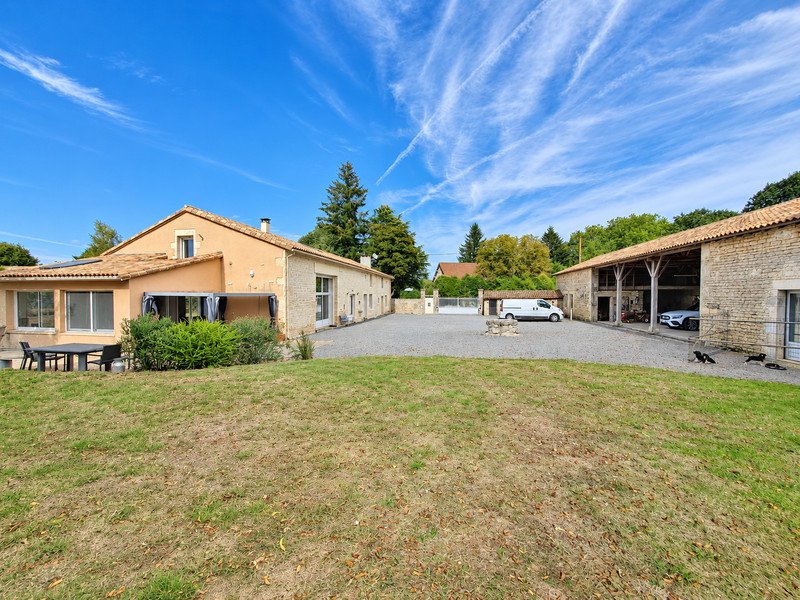 Maison à vendre, 225m², Valdelaume