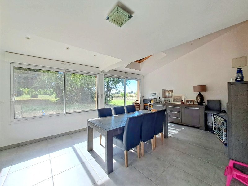 Maison à vendre, 225m², Valdelaume