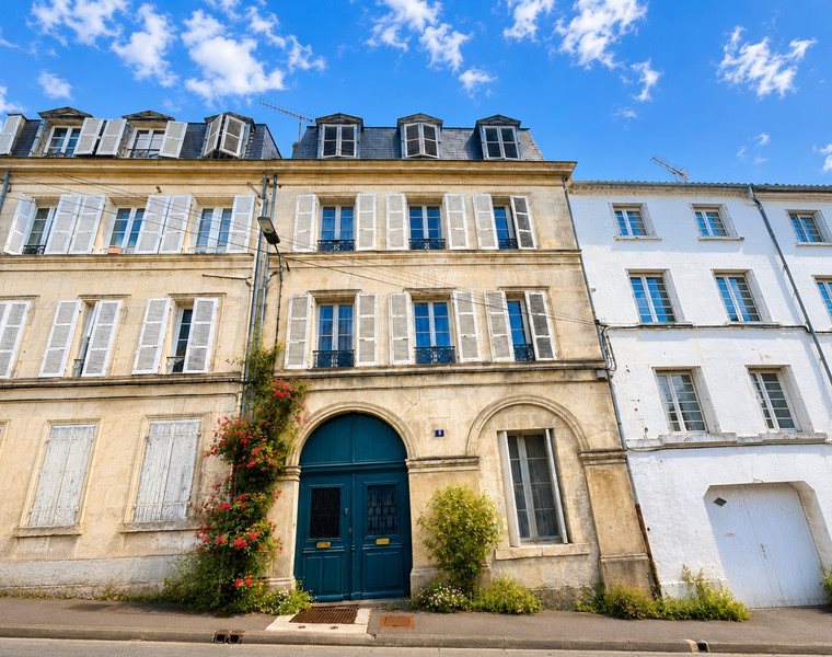 Maison à vendre, 240m², Cognac
