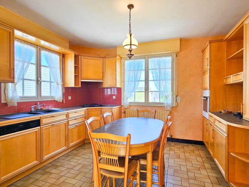 Maison à vendre, 118m², Saint-Gérand