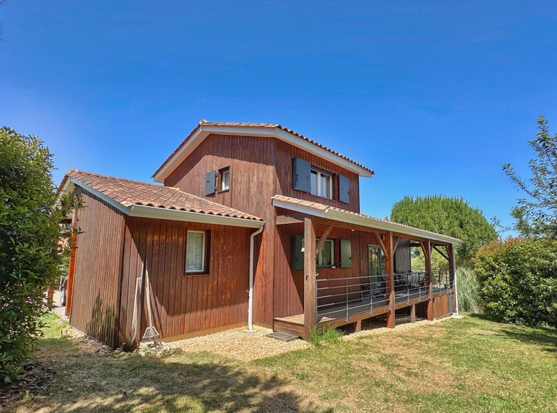 Maison à vendre, 118m², Bourg-du-Bost