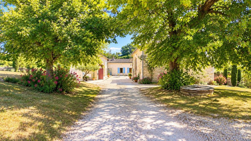 Maison à vendre, 450m², Saint-Maigrin