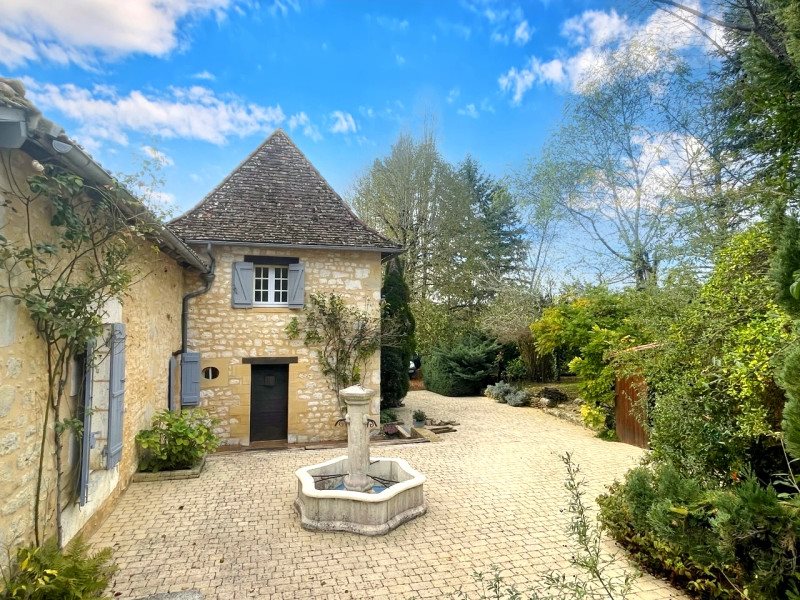 Maison à vendre, 215m², Saint-Avit-Sénieur
