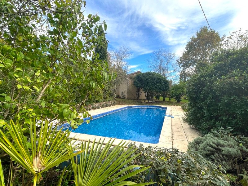 Maison à vendre, 215m², Saint-Avit-Sénieur