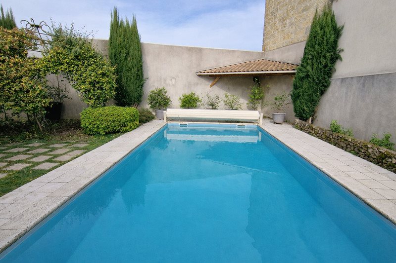 Maison à vendre, 297m², Castillon-la-Bataille