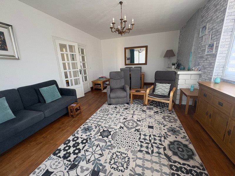 Maison à vendre, 170m², Abjat-sur-Bandiat