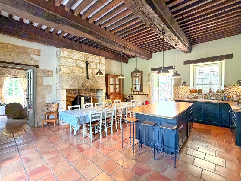Maison à vendre, 330m², La Bachellerie