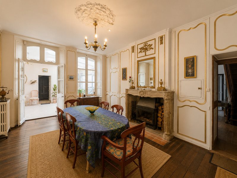 Maison à vendre, 381m², Saint-Maixent-l'École